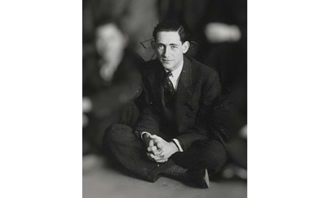 Elie Davidson-Uitsnede.png Elie Davidson-Uitsnede.png