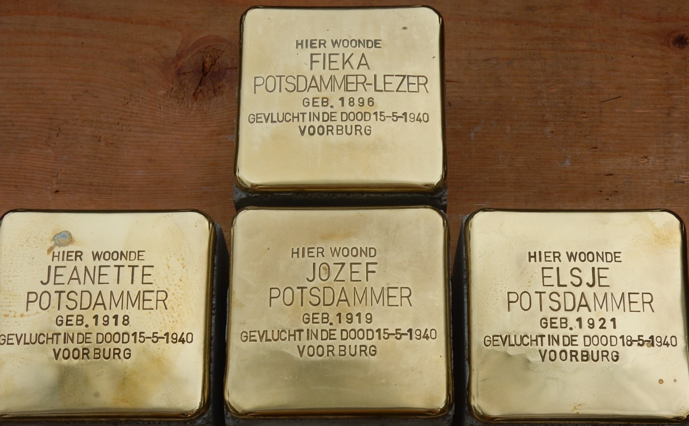 Potsdammer Familie-Stolperstein.JPG