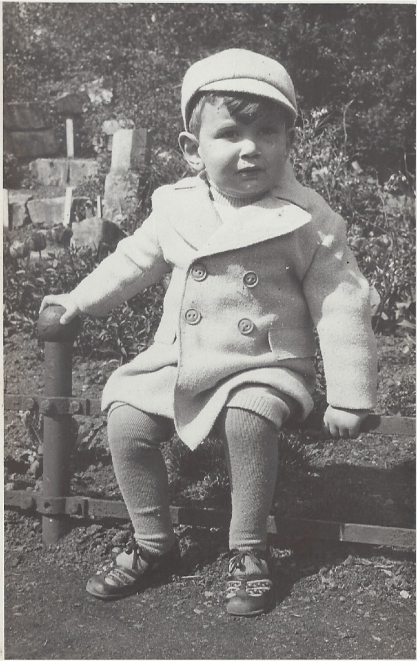van_Daelen_Louki_op_4_mei_1935.jpg