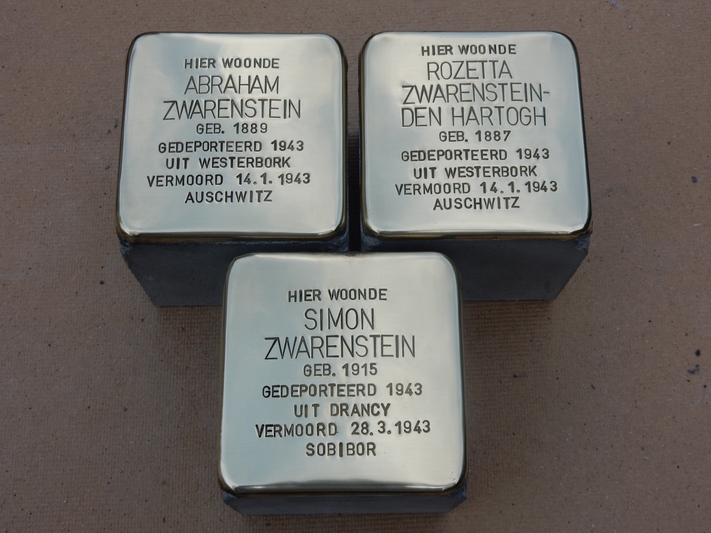 Zwarenstein Abraham-Stolperstein.JPG